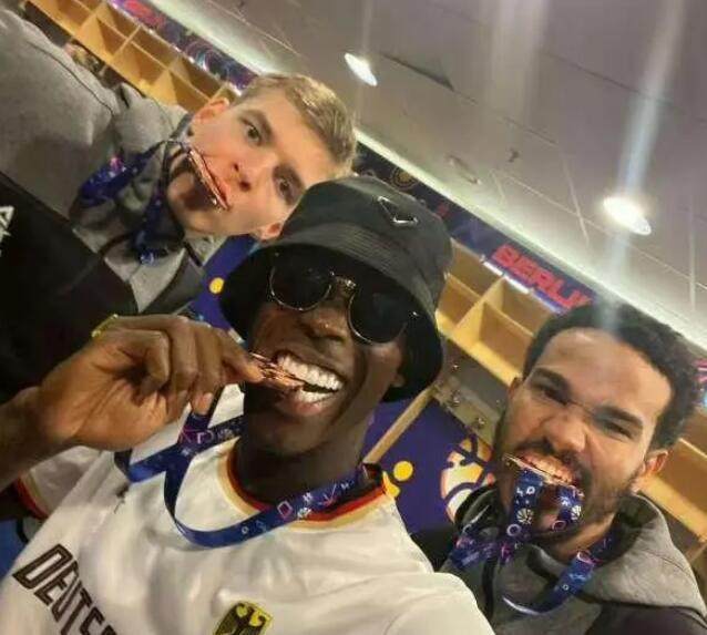 1664172768623060559.jpg QQ截图20220926141123.jpg